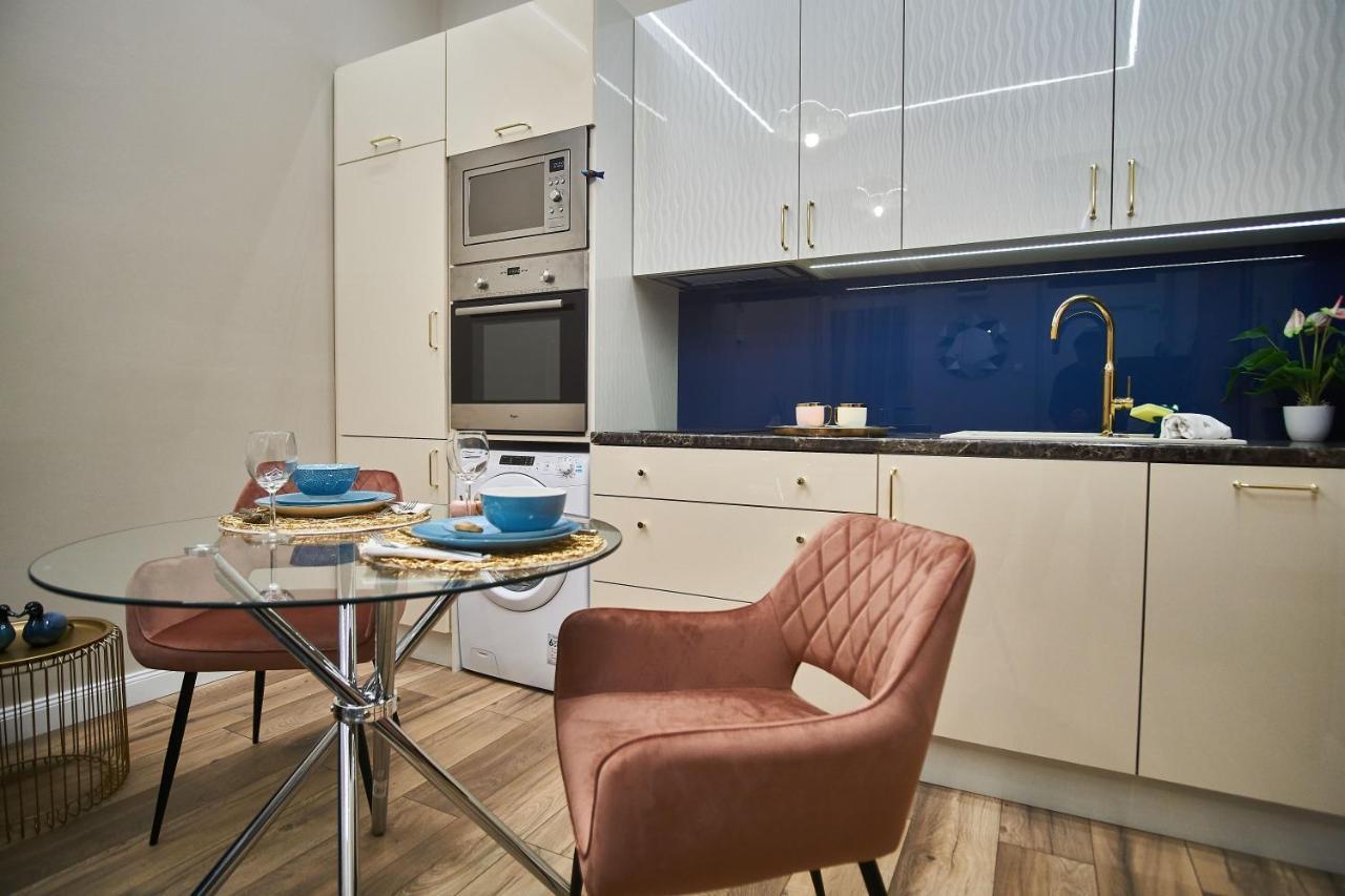 W18 Design Apartments - Budapest Downtown Екстер'єр фото
