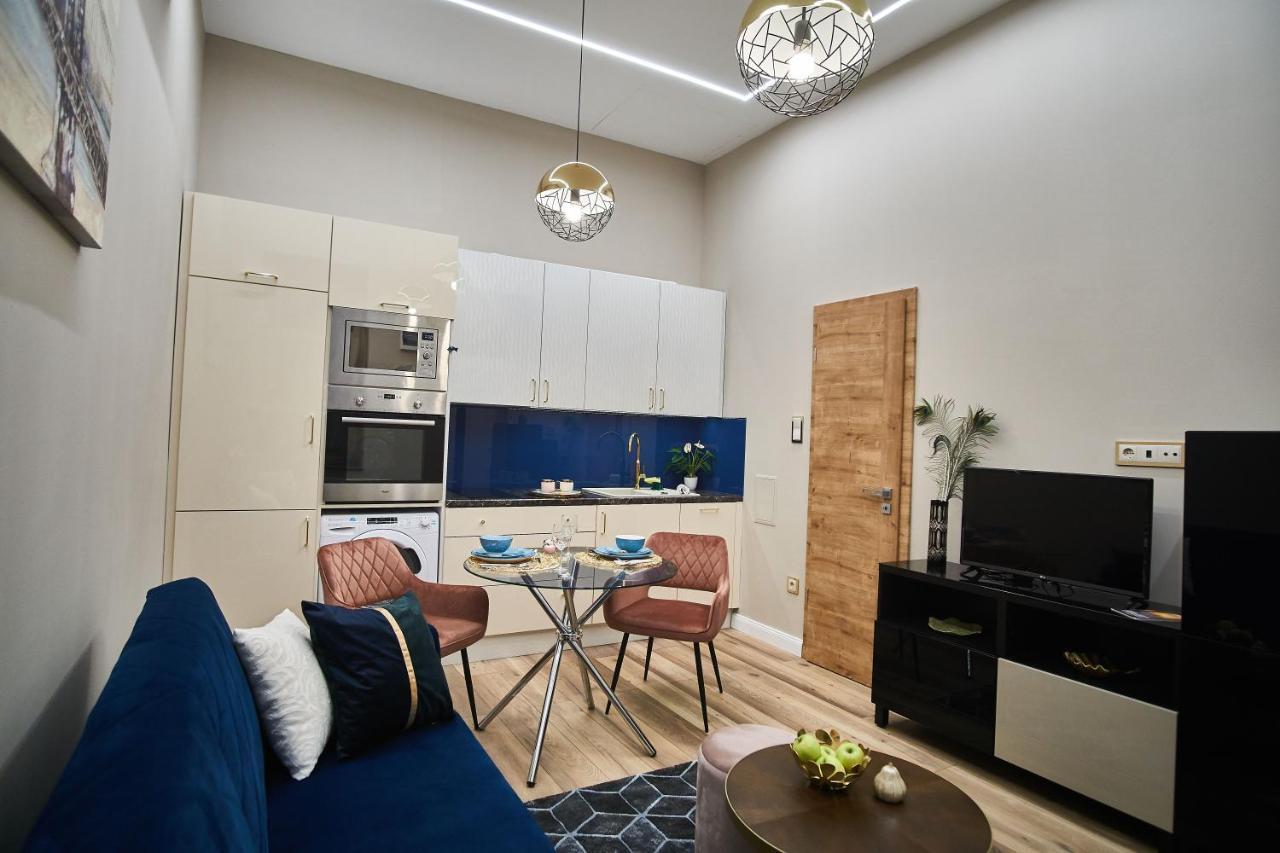 W18 Design Apartments - Budapest Downtown Екстер'єр фото
